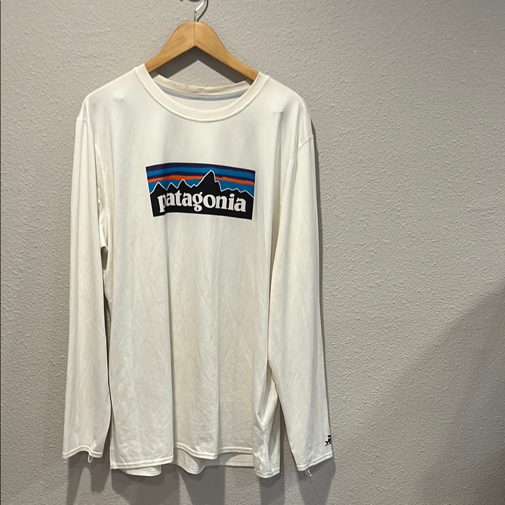 Patagonia White Long Sleeve UPF 50 Shirt with Logo